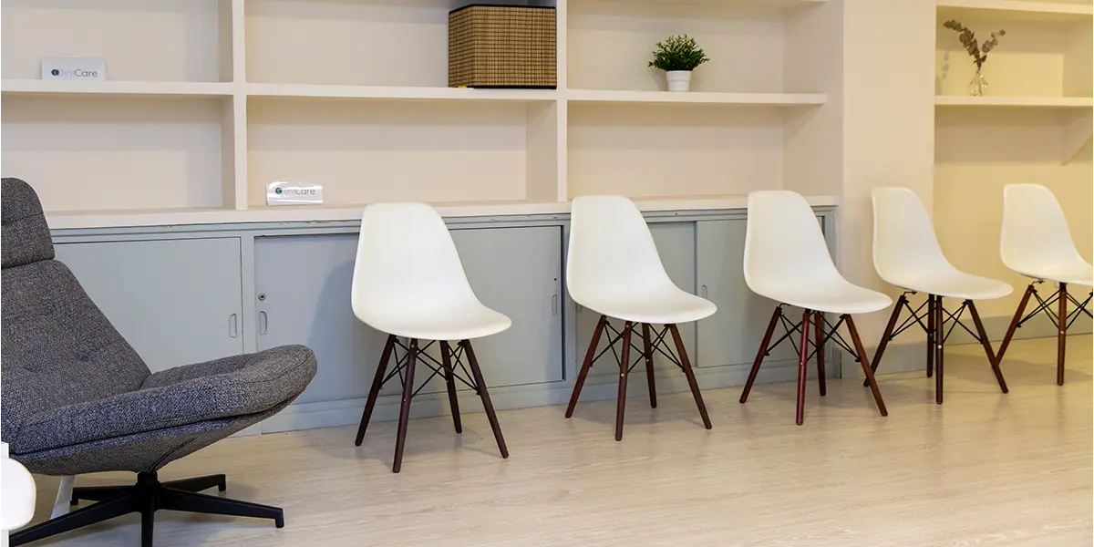 Sala de talleres y terapia conjunta en Clinicare